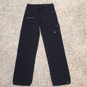 Athleta Bettona Boyfriend Pant